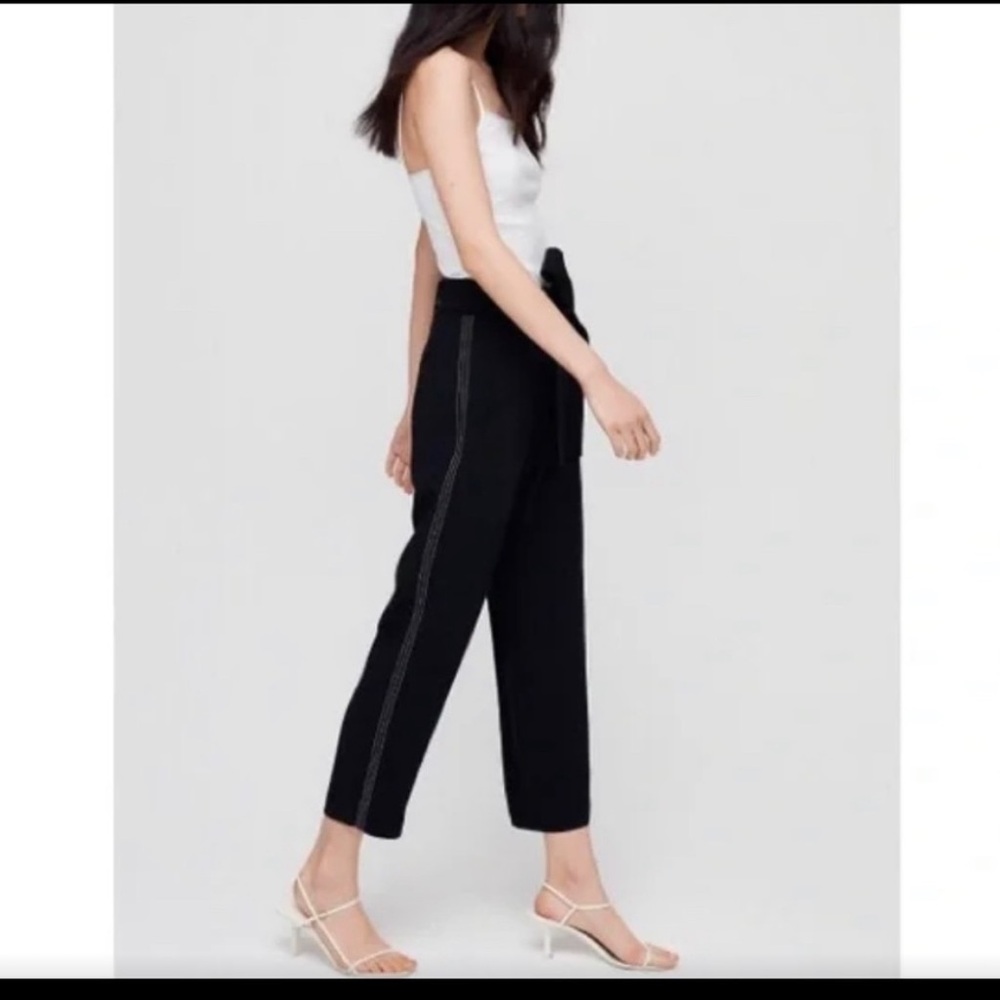 Tie front Aritzia dress pants EUC